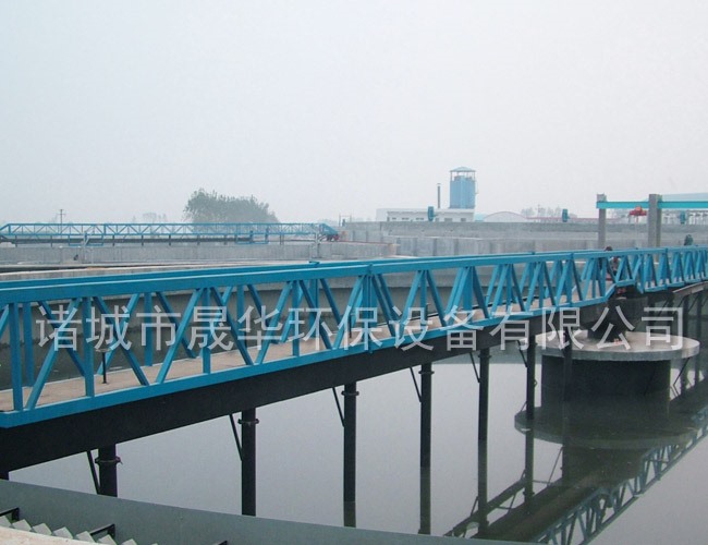 TXG半（全）橋式周邊傳動(dòng)刮吸泥機(jī)